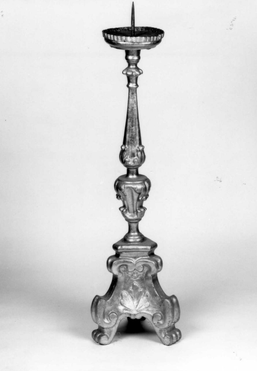 candeliere d'altare - bottega emiliana (seconda metà sec. XVIII)