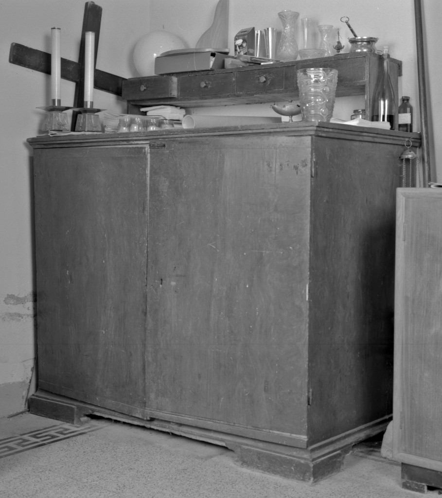 credenza con alzata - manifattura emiliana (metà sec. XVII)