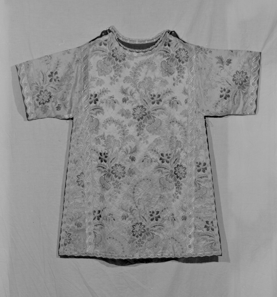 tunicella, elemento d'insieme - manifattura italiana (sec. XVIII)