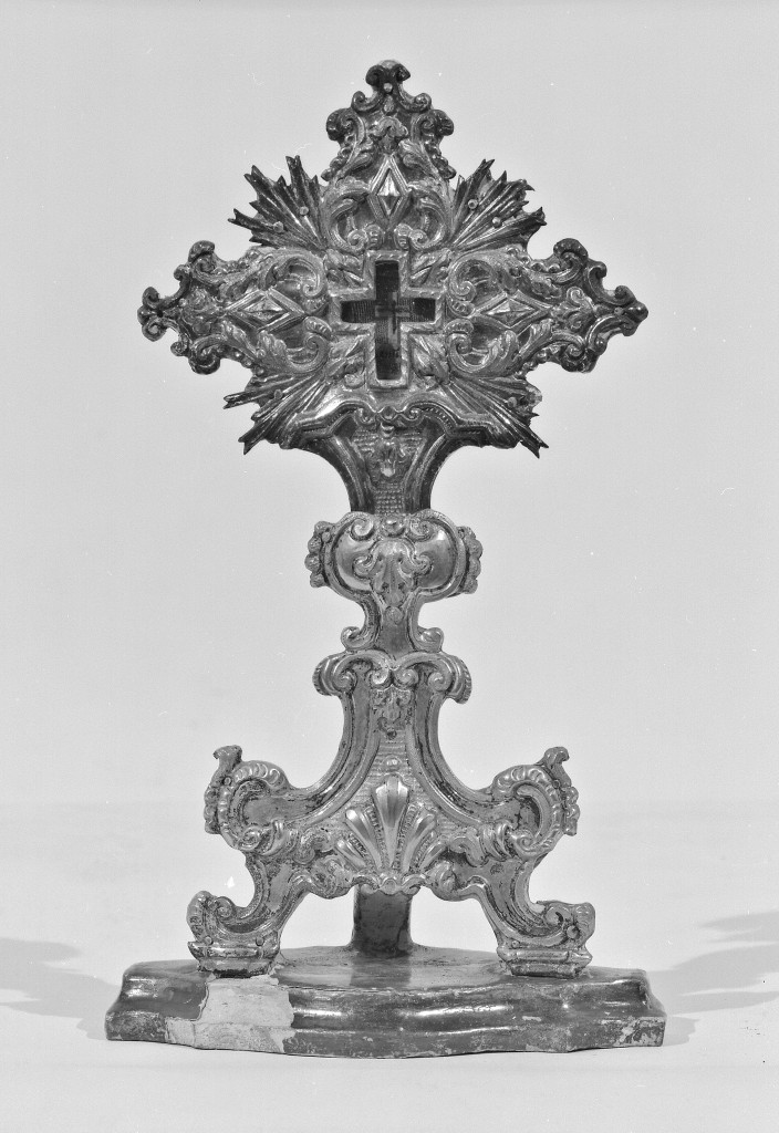 stauroteca - manifattura emiliana (prima metà sec. XVIII)