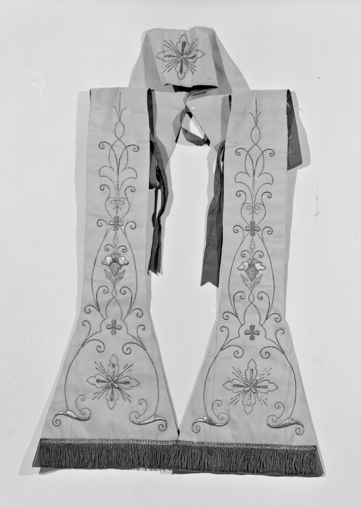 stola, elemento d'insieme - manifattura emiliana (primo quarto sec. XX)