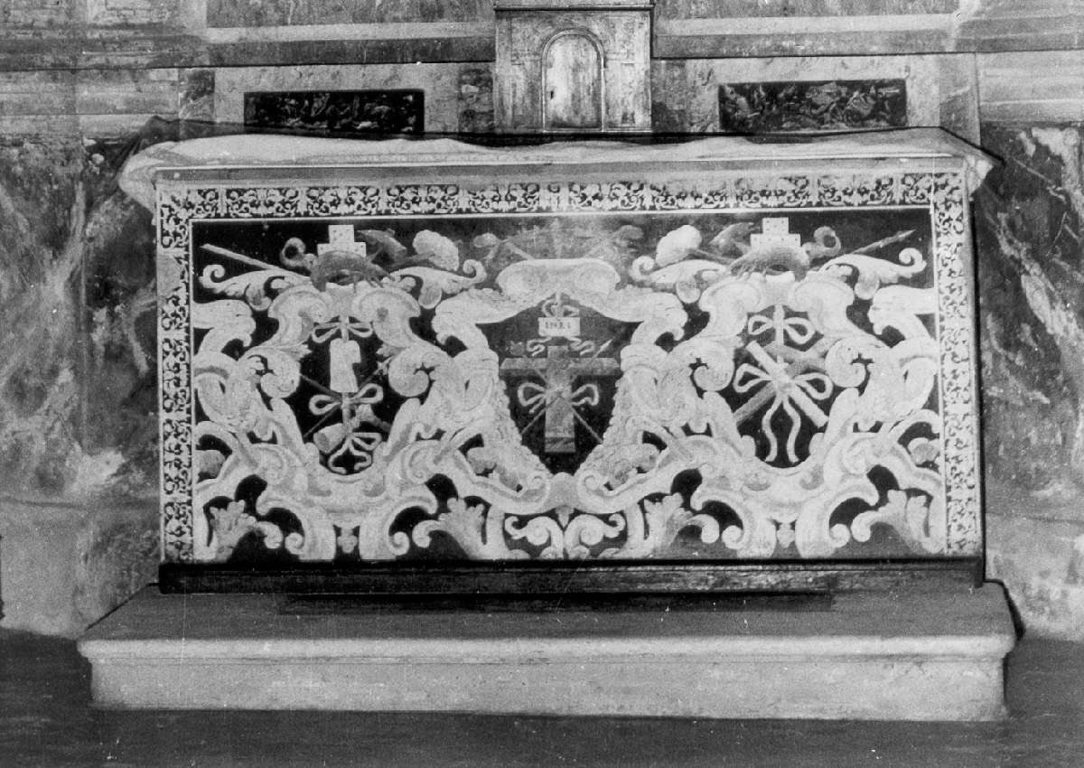 simboli della passione (paliotto) di Mazelli Marco (seconda metà sec. XVII)