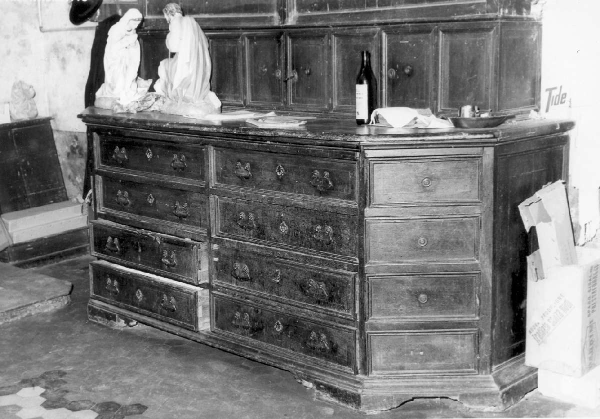 cassettone - manifattura emiliana (seconda metà sec. XVII)