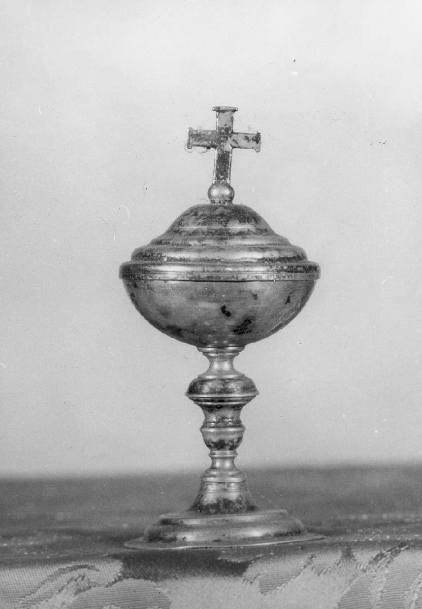 pisside - manifattura bolognese (prima metà sec. XVIII)