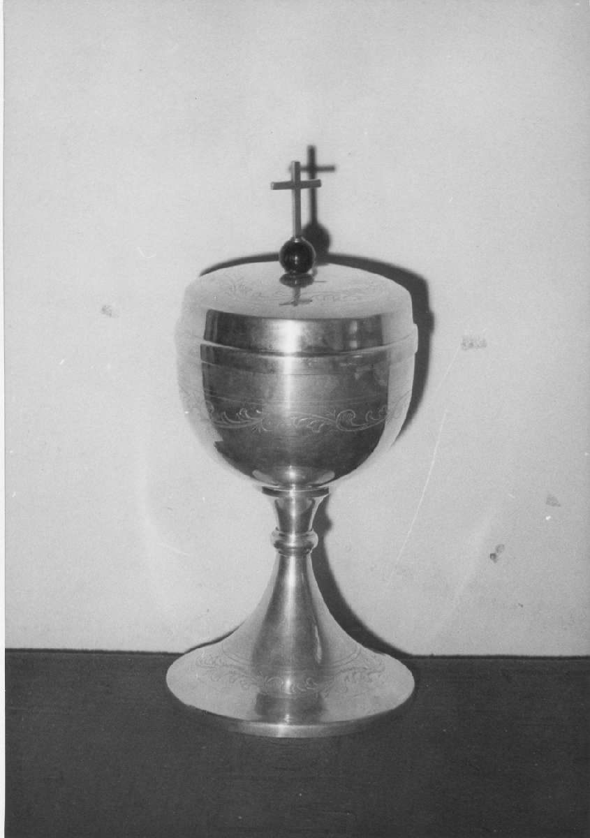 pisside - manifattura emiliano-lombarda (prima metà sec. XX)