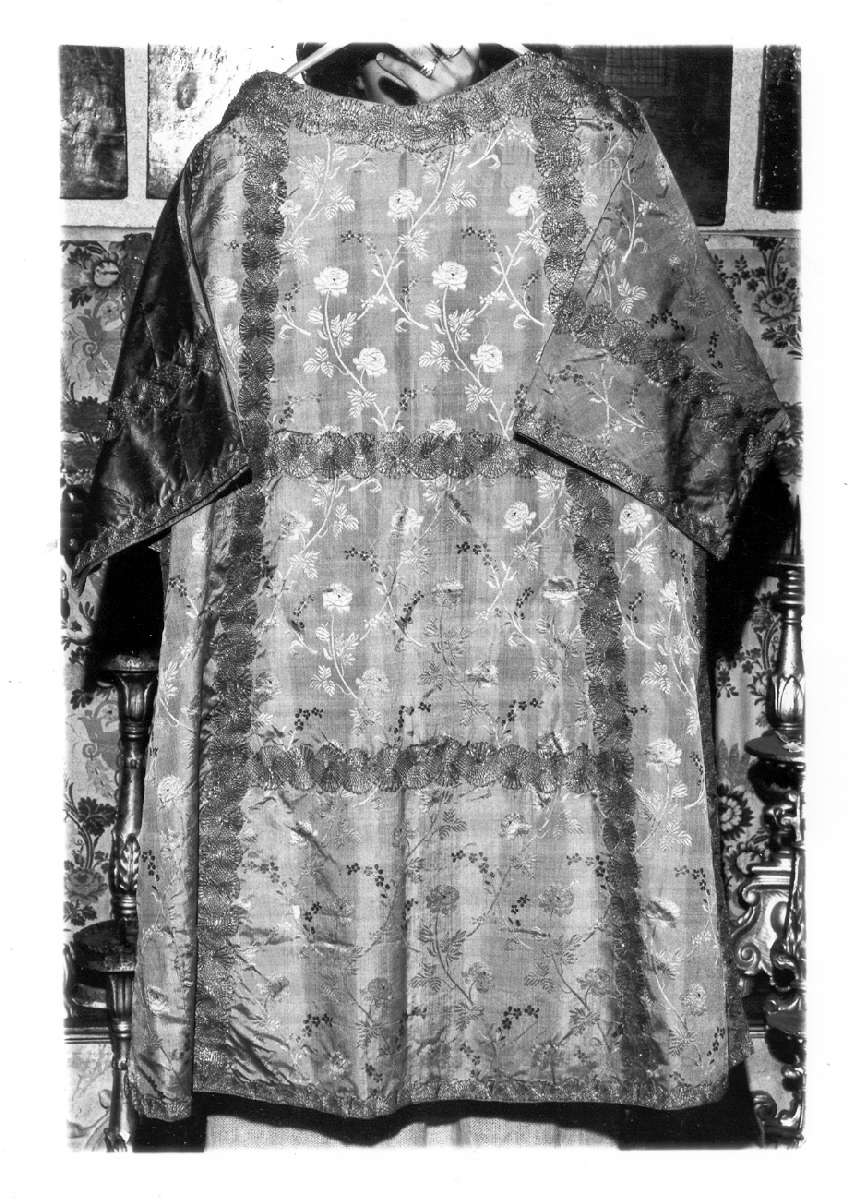 paramento liturgico, insieme - manifattura italiana (sec. XIX)