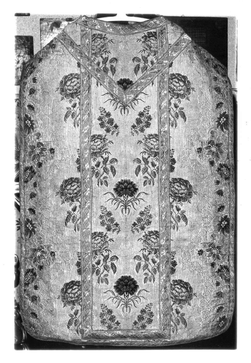 paramento liturgico, insieme - manifattura francese (sec. XVIII)