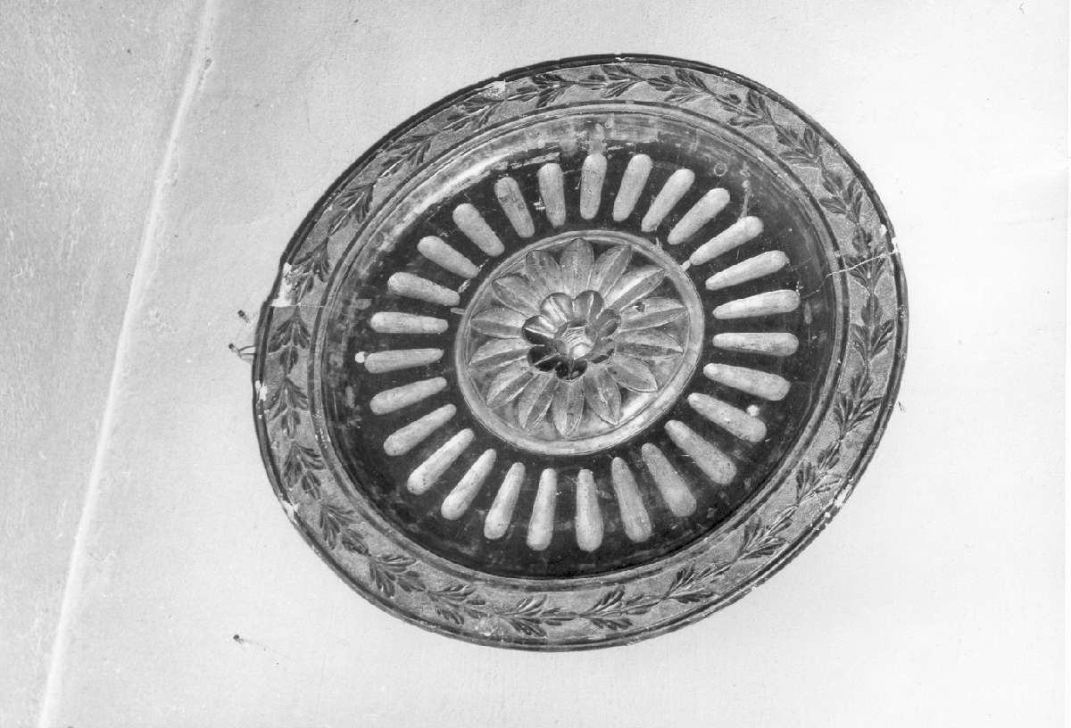 piatto per elemosine - manifattura reggiana (sec. XIX)