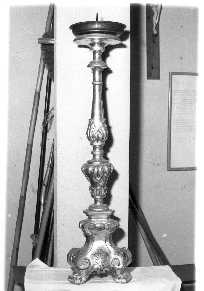 candeliere d'altare, serie - manifattura reggiana (secc. XVIII/ XIX)