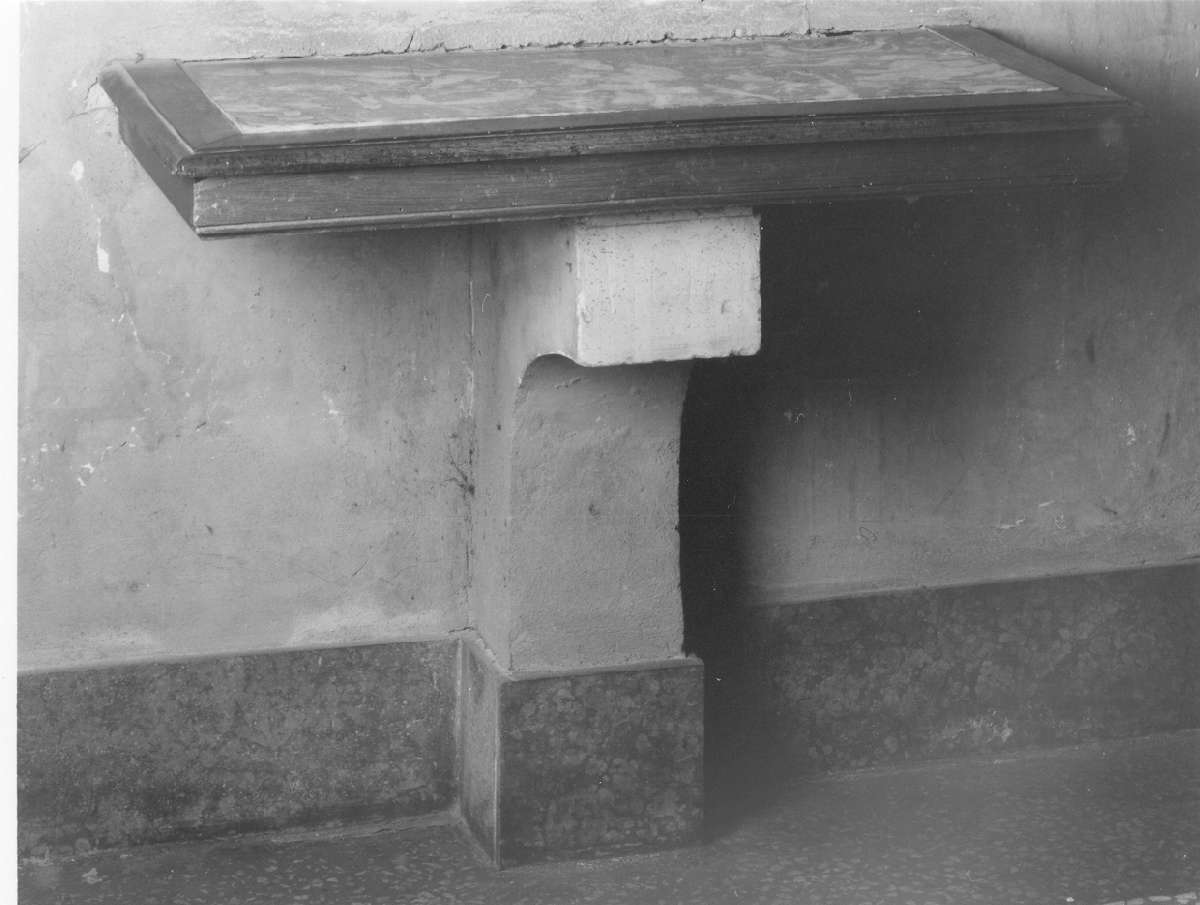 mensola, serie - manifattura reggiana (sec. XVIII)