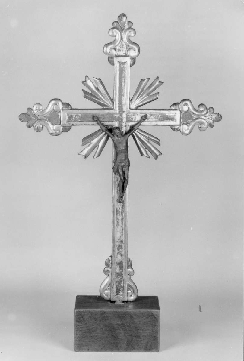 croce d'altare - manifattura emiliana (seconda metà sec. XVIII)