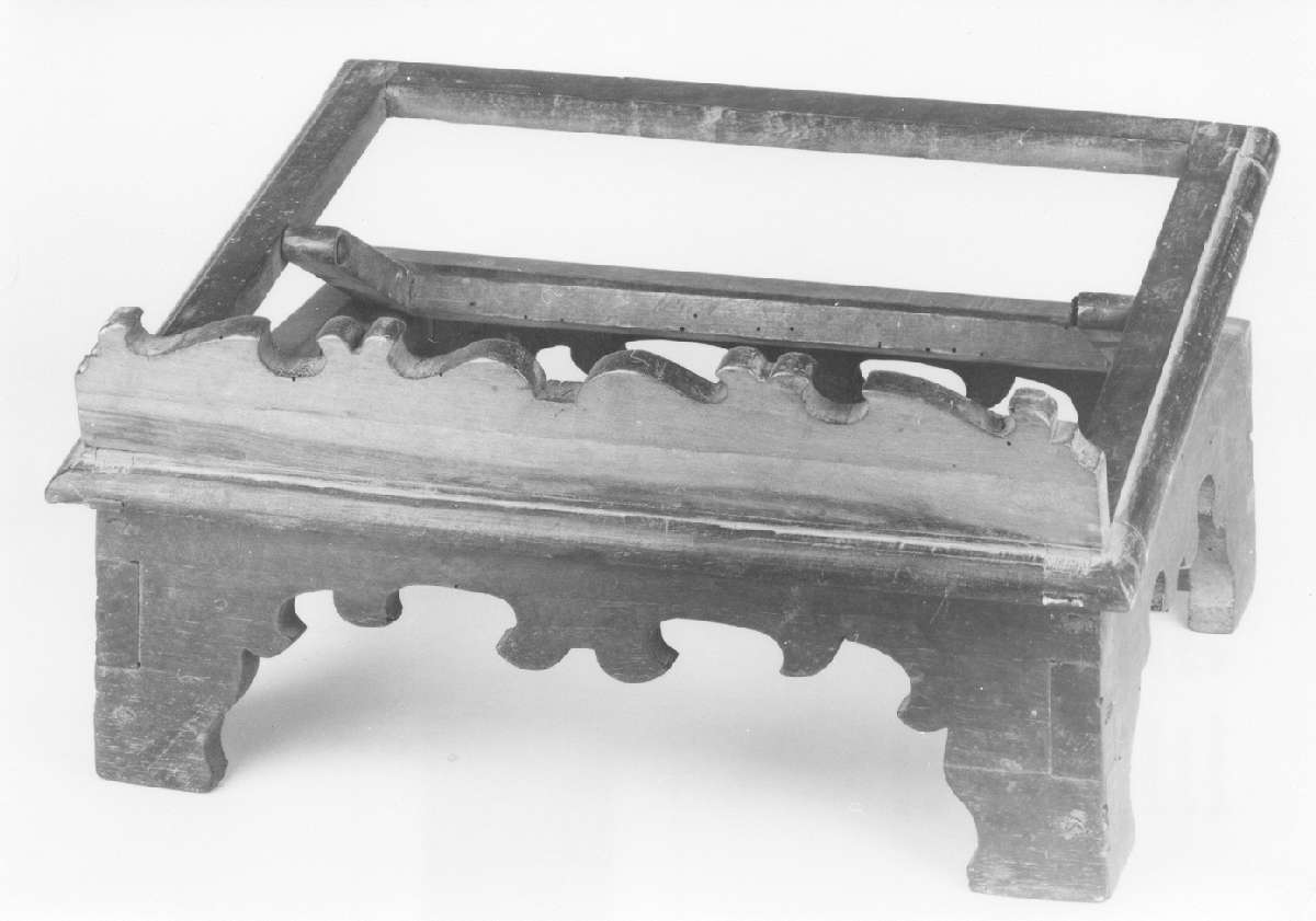 leggio d'altare - manifattura modenese (sec. XIX)