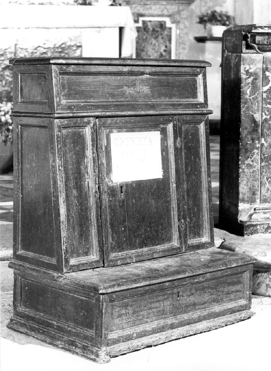 inginocchiatoio - manifattura reggiana (sec. XVII)