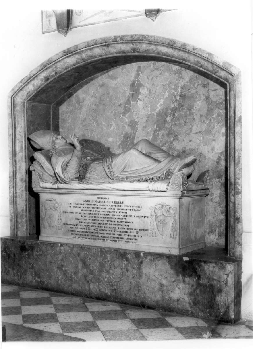 ritratto del Vescovo Ficcarelli (monumento funebre) di Fontana Pietro (attribuito) (sec. XIX)