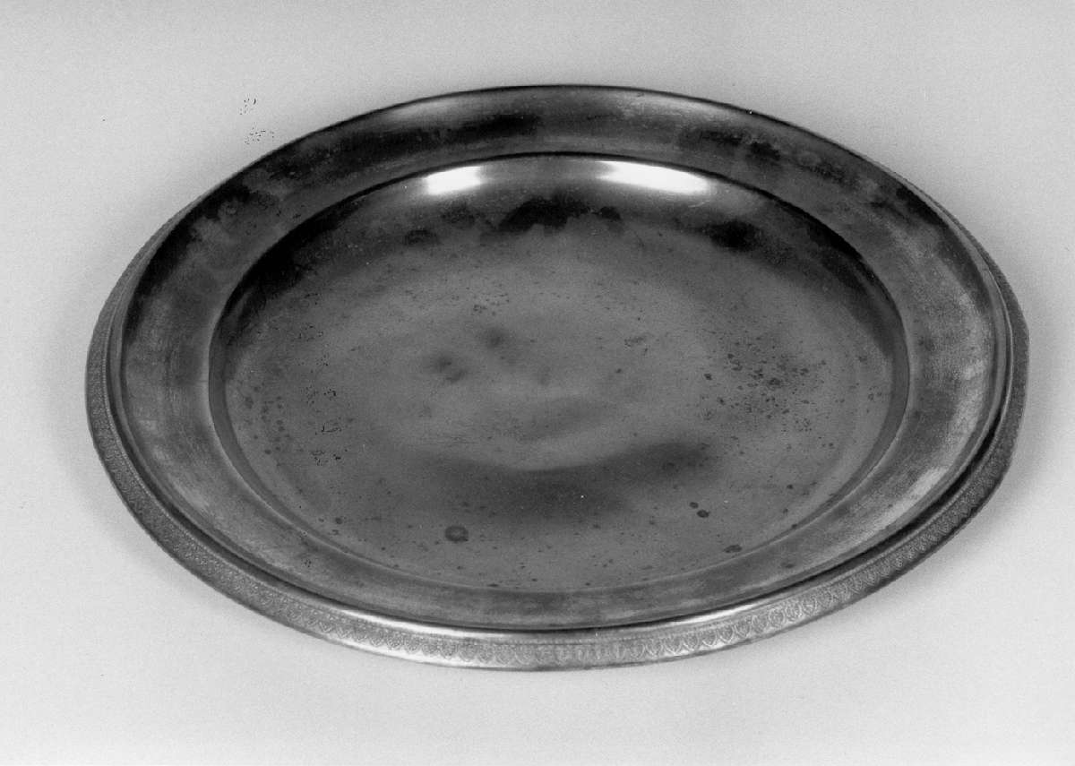 piatto, serie - ambito emiliano (prima metà sec. XIX)