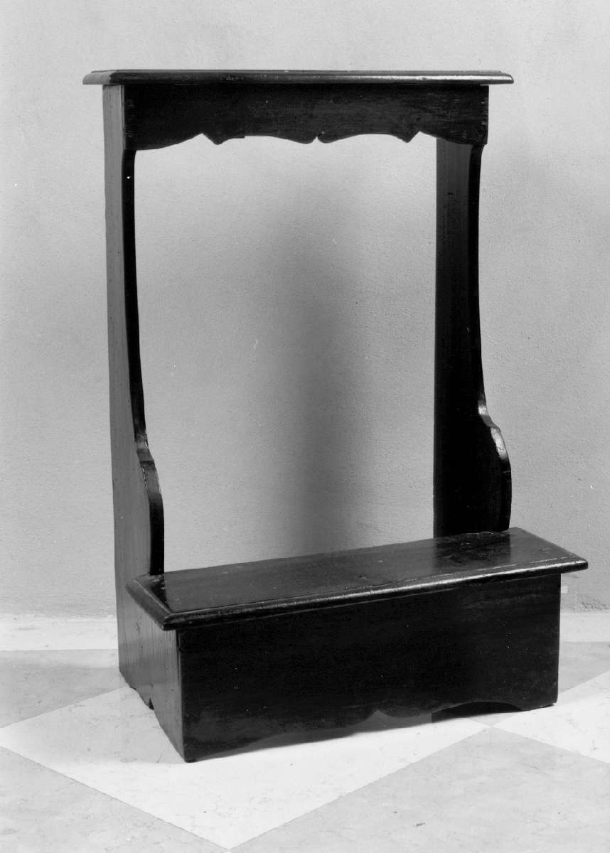 inginocchiatoio - ambito reggiano (sec. XVIII)