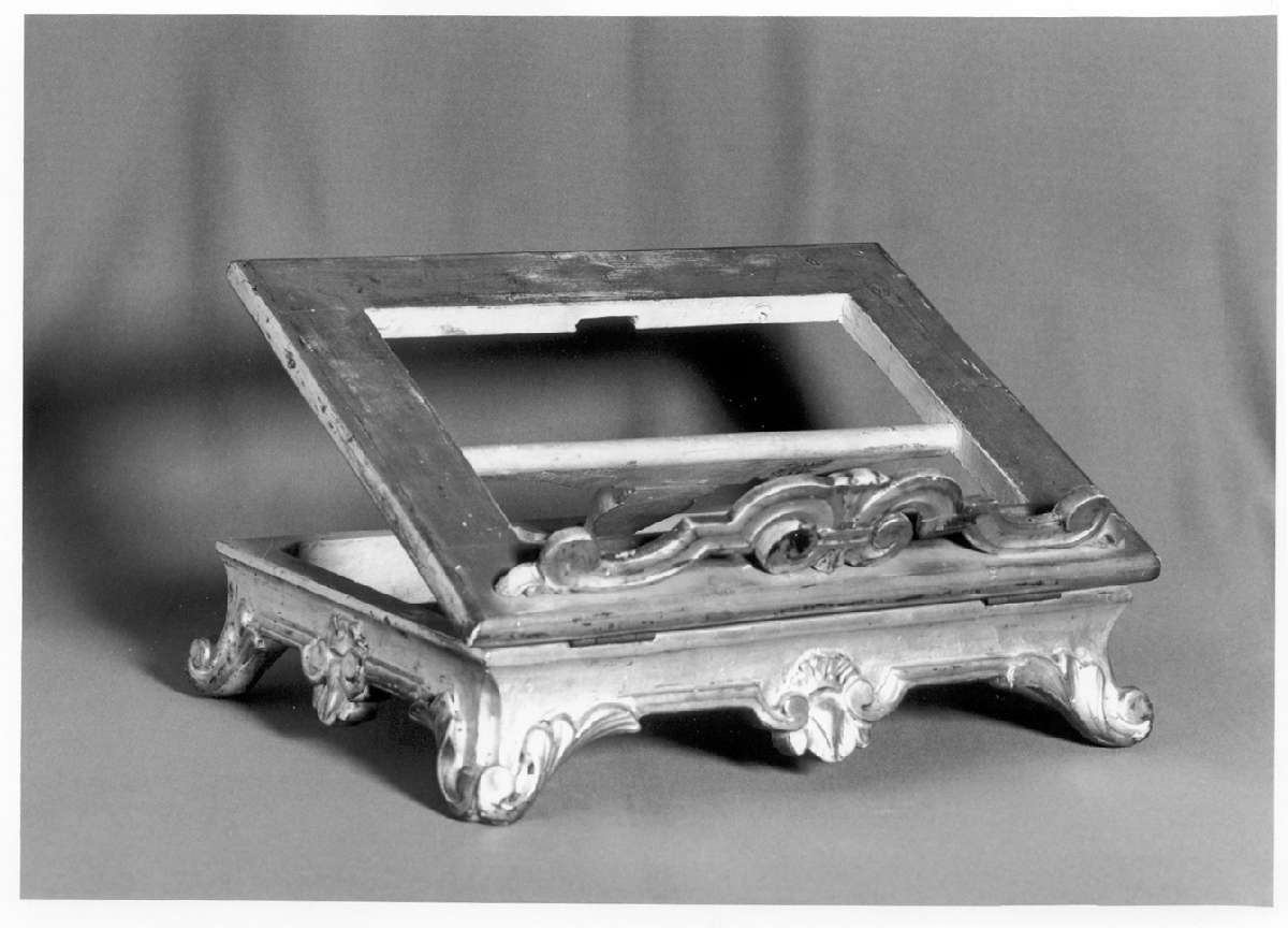 leggio - manifattura emiliana (prima metà sec. XIX)