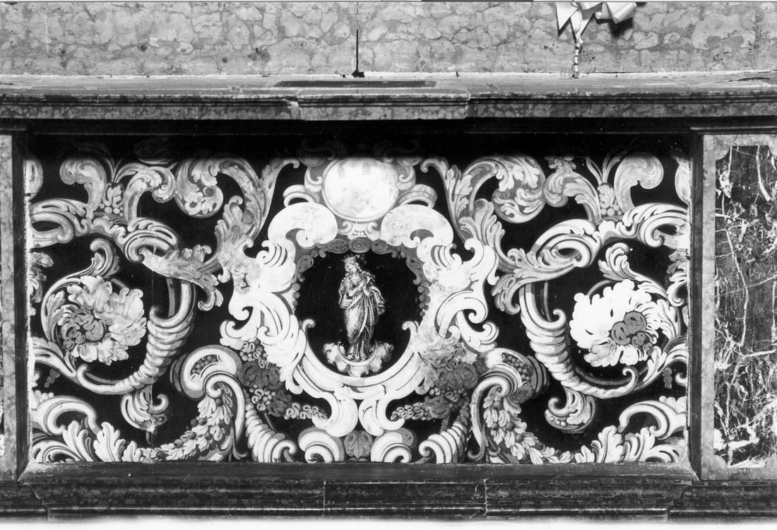 paliotto - manifattura carpigiana (metà sec. XVIII)