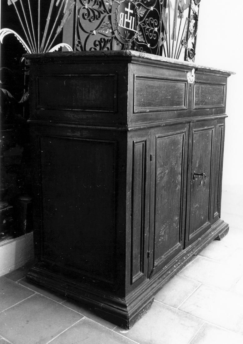 credenza - manifattura emiliano-lombarda (seconda metà sec. XVIII)