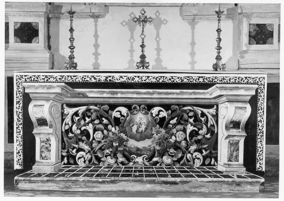 Madonna con Bambino (paliotto) - manifattura carpigiana (seconda metà sec. XVII)