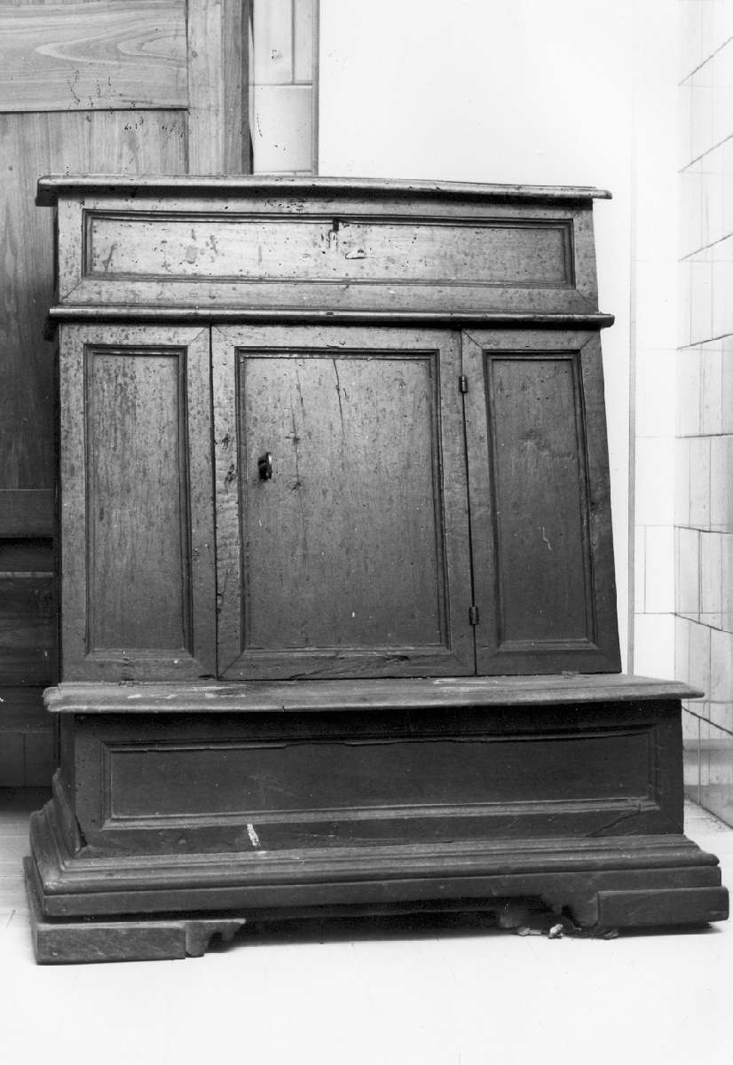 inginocchiatoio - manifattura emiliana (sec. XVII)