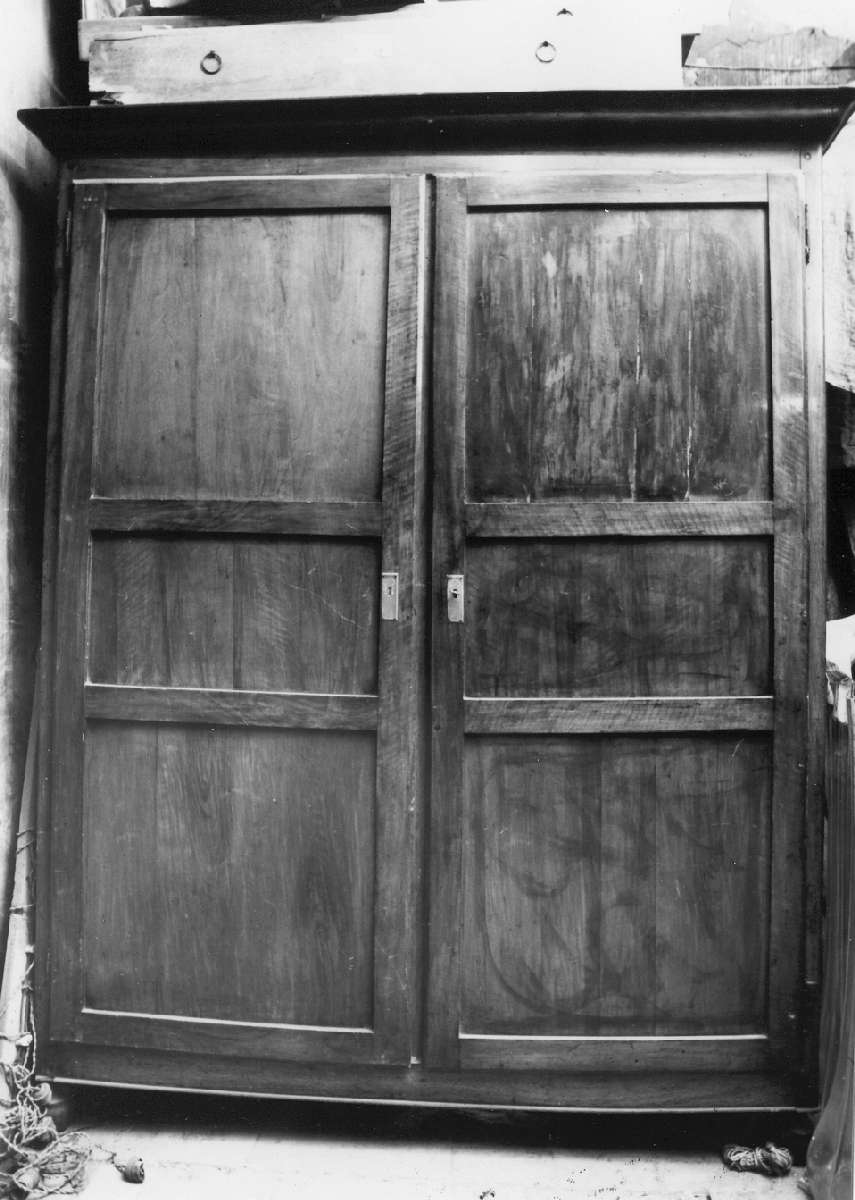 armadio - ambito emiliano (fine sec. XIX)