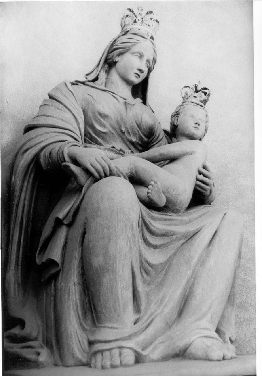 Madonna con Bambino in trono (scultura) di Pulici Antonio (sec. XIX)