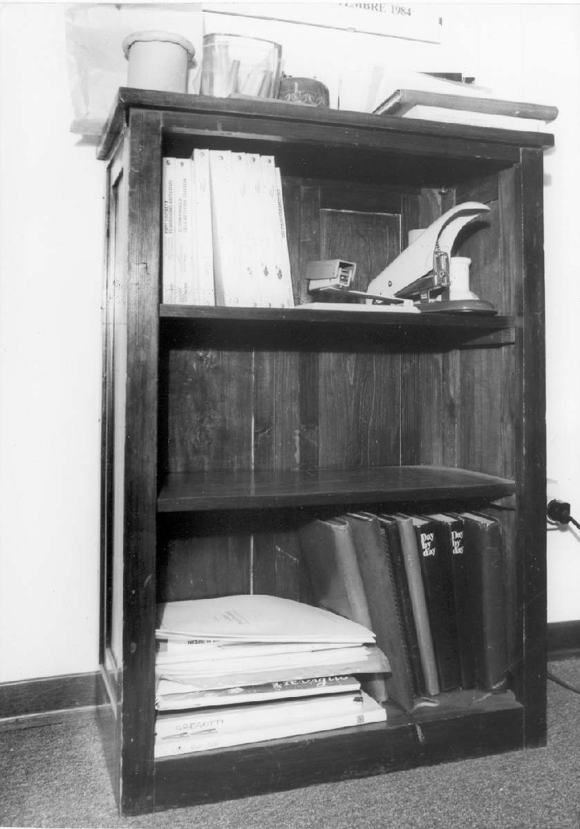 libreria - manifattura emiliana (primo quarto sec. XX)