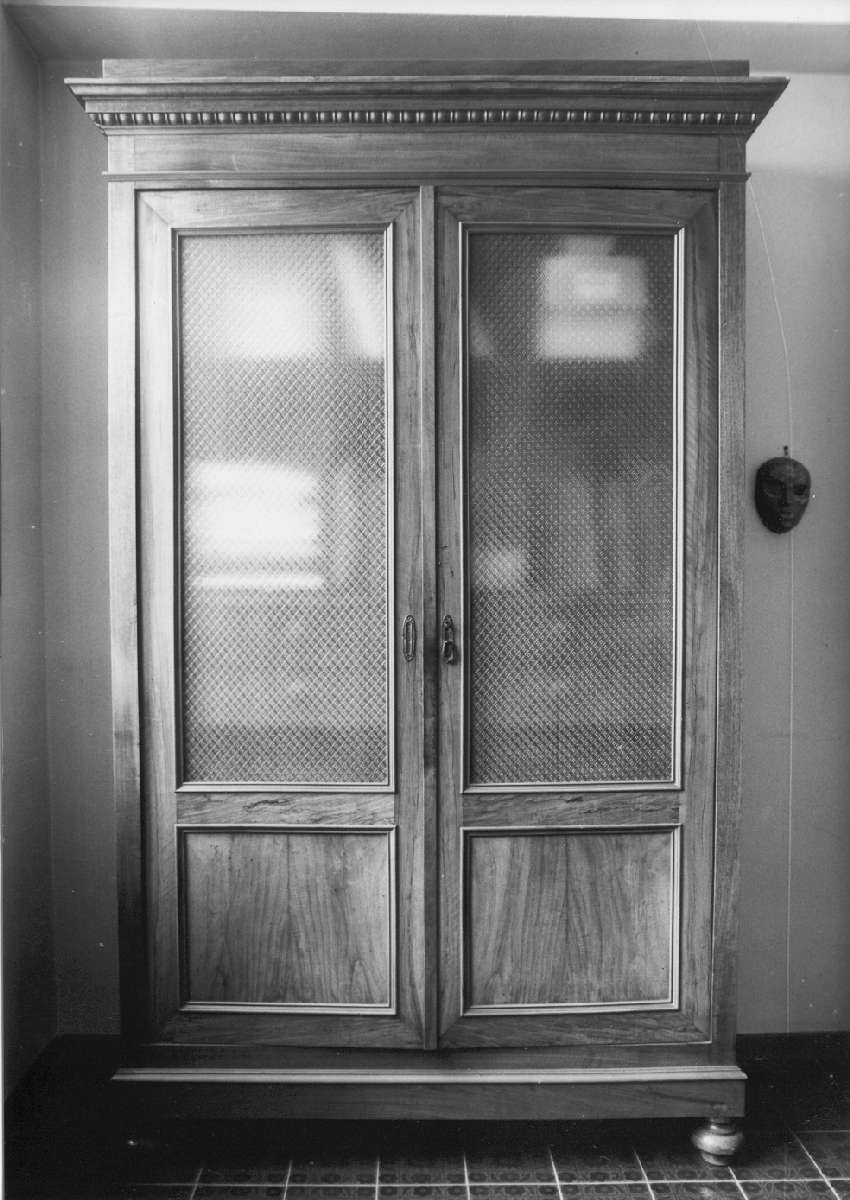 armadio - manifattura emiliana (sec. XX)