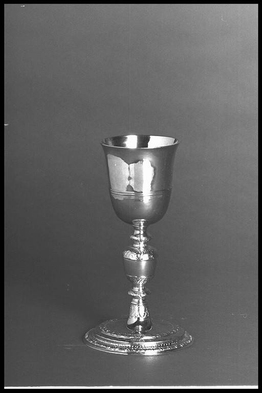 calice - manifattura emiliana (seconda metà, prima metà sec. XVI, sec. XX)