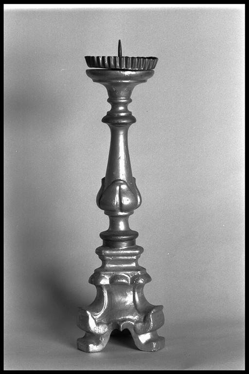 candeliere d'altare, serie - ambito modenese (sec. XVIII)
