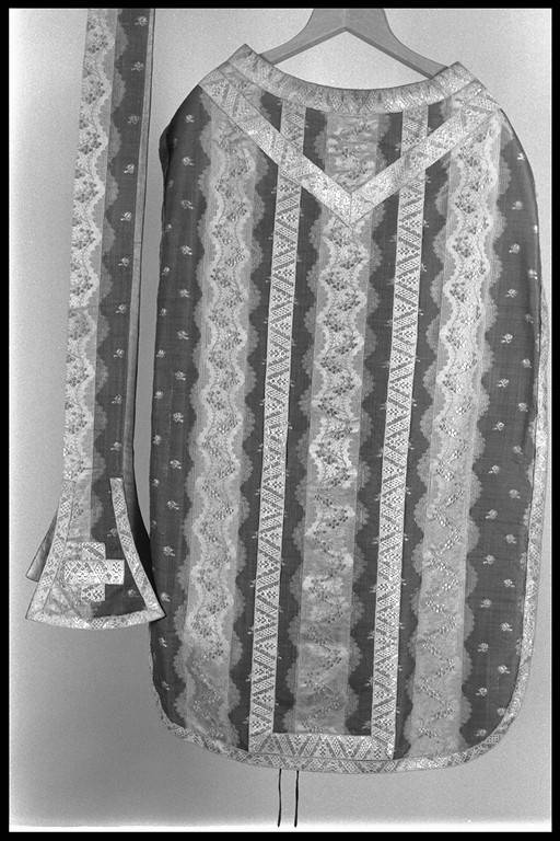 paramento liturgico, insieme - manifattura emiliana (secc. XVIII/ XIX)