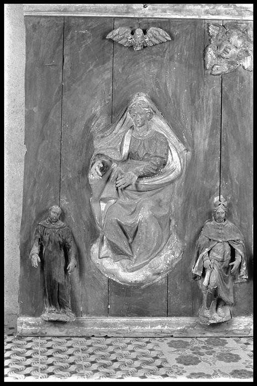 Madonna in gloria tra San Leonardo e San Rocco (decorazione plastica) - ambito modenese-reggiano (secc. XVII/ XVIII)