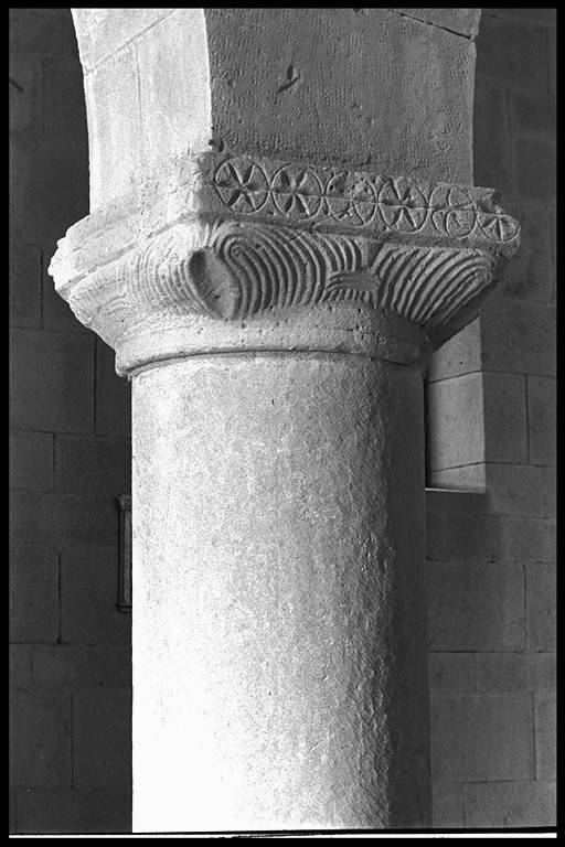 capitello - produzione modenese (sec. XIII)