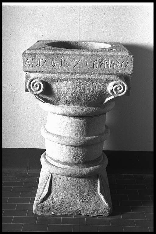 fonte battesimale - ambito emiliano (sec. XVI)