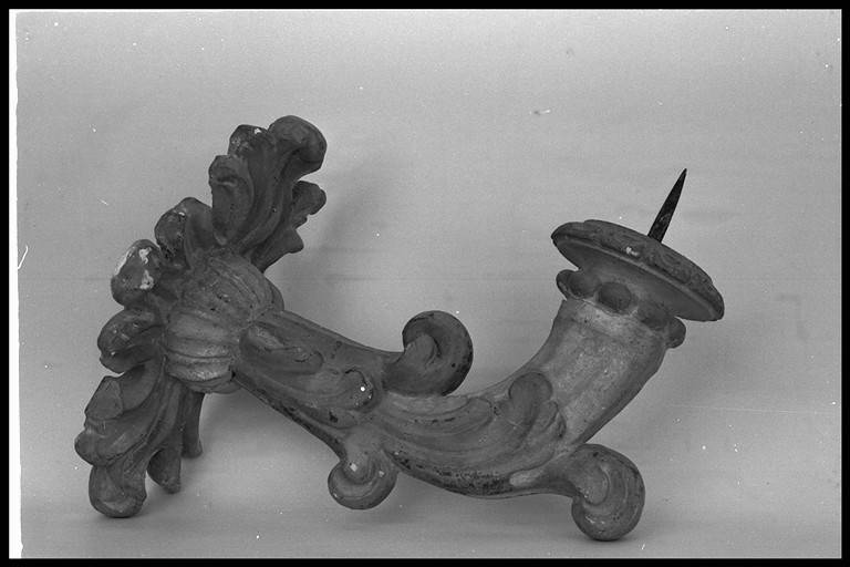 candeliere, serie - manifattura modenese (prima metà sec. XVII)