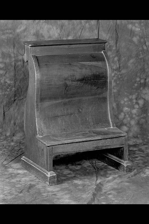 inginocchiatoio - manifattura modenese (metà sec. XIX)