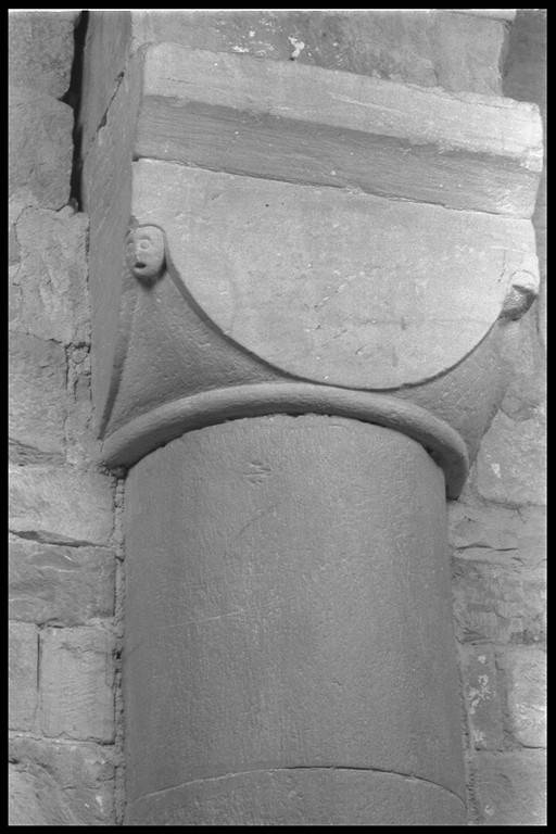 semicapitello, elemento d'insieme - ambito emiliano (sec. X)