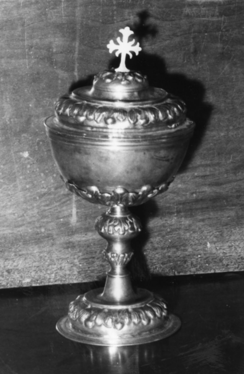 pisside - bottega emiliana (inizio sec. XVIII)