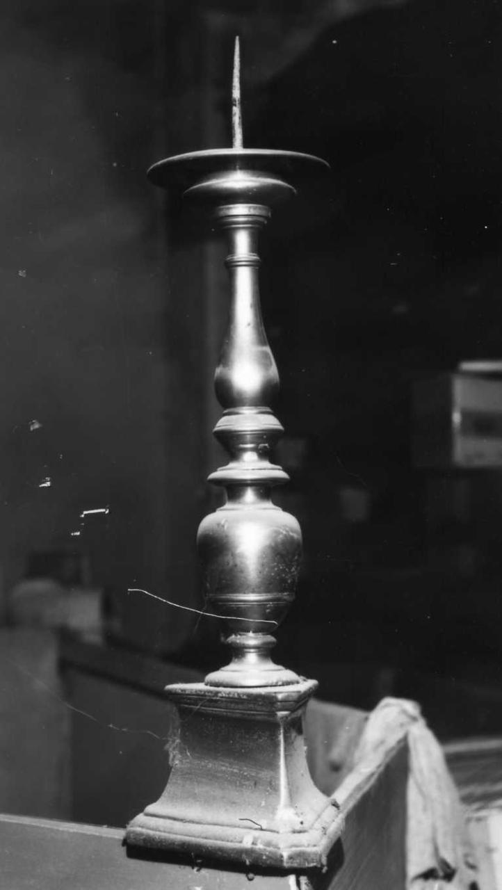 candeliere - bottega bolognese (inizio sec. XVIII)