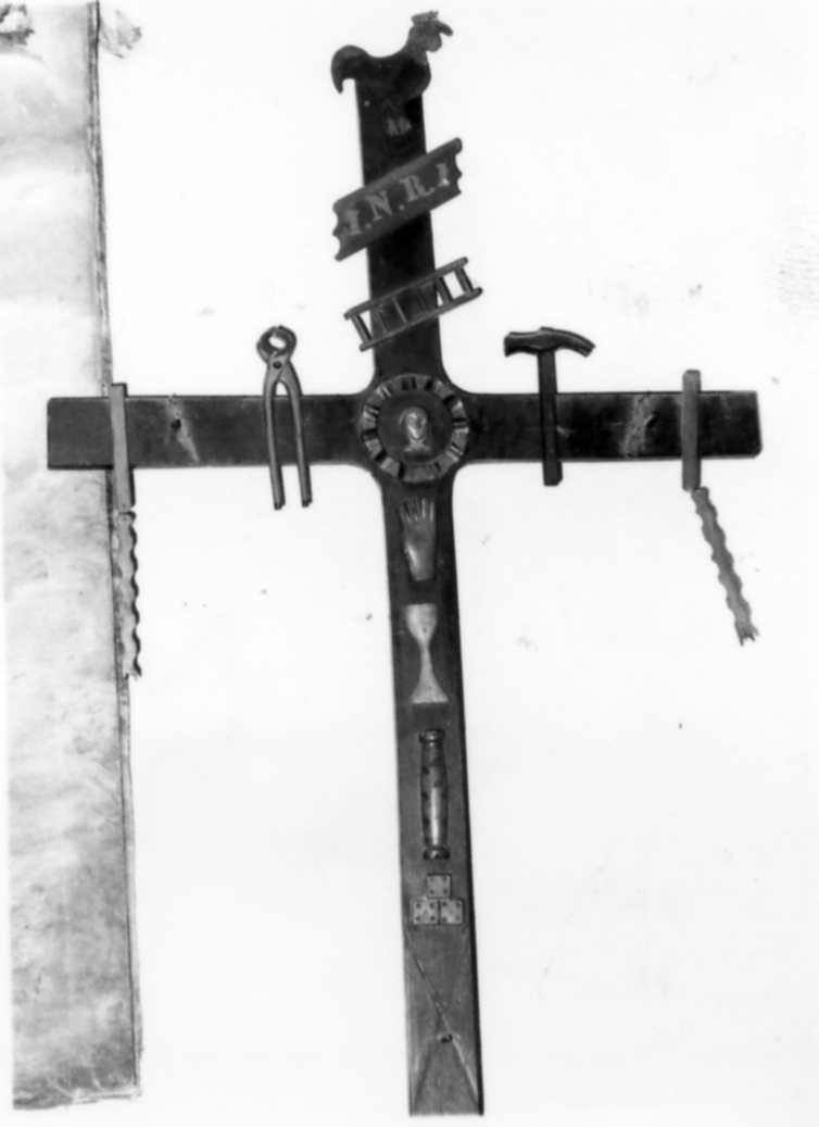 simboli e strumenti della passione (croce della Passione) - bottega modenese (seconda metà sec. XIX)