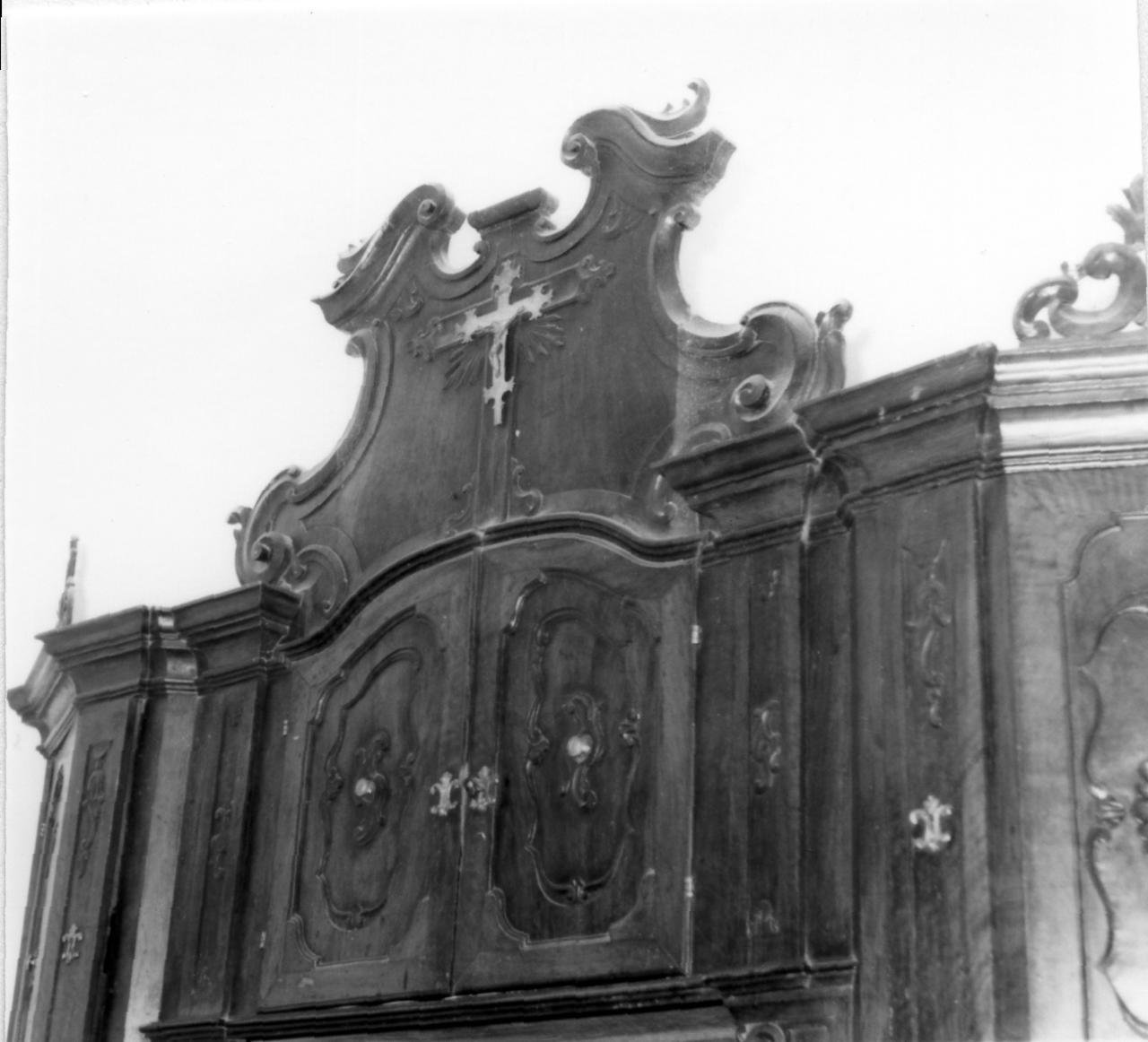 armadio - bottega emiliana (seconda metà sec. XVIII)