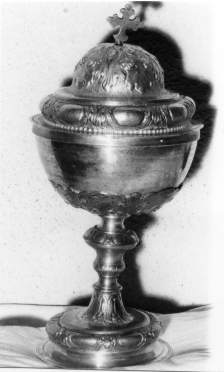 pisside - bottega emiliana (prima metà sec. XVIII)