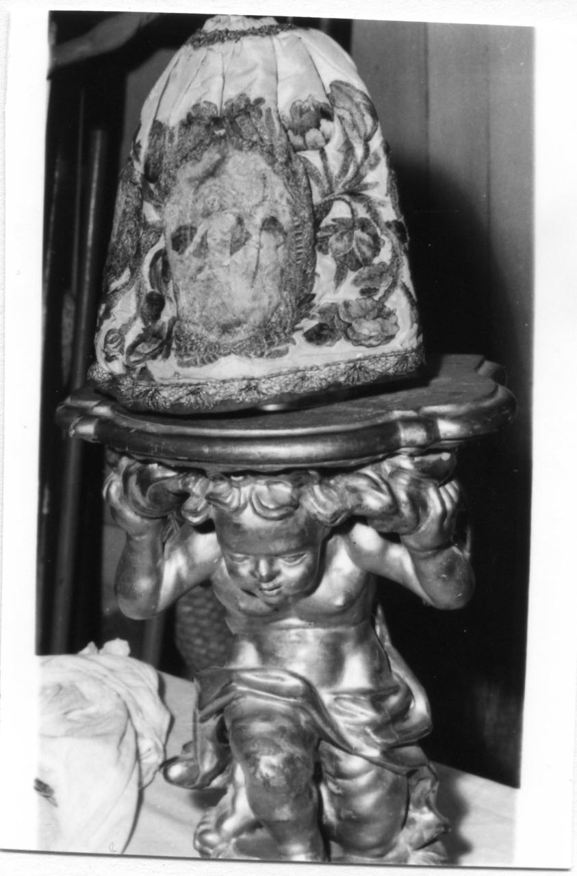 conopeo di pisside - manifattura italiana (prima metà sec. XVIII)