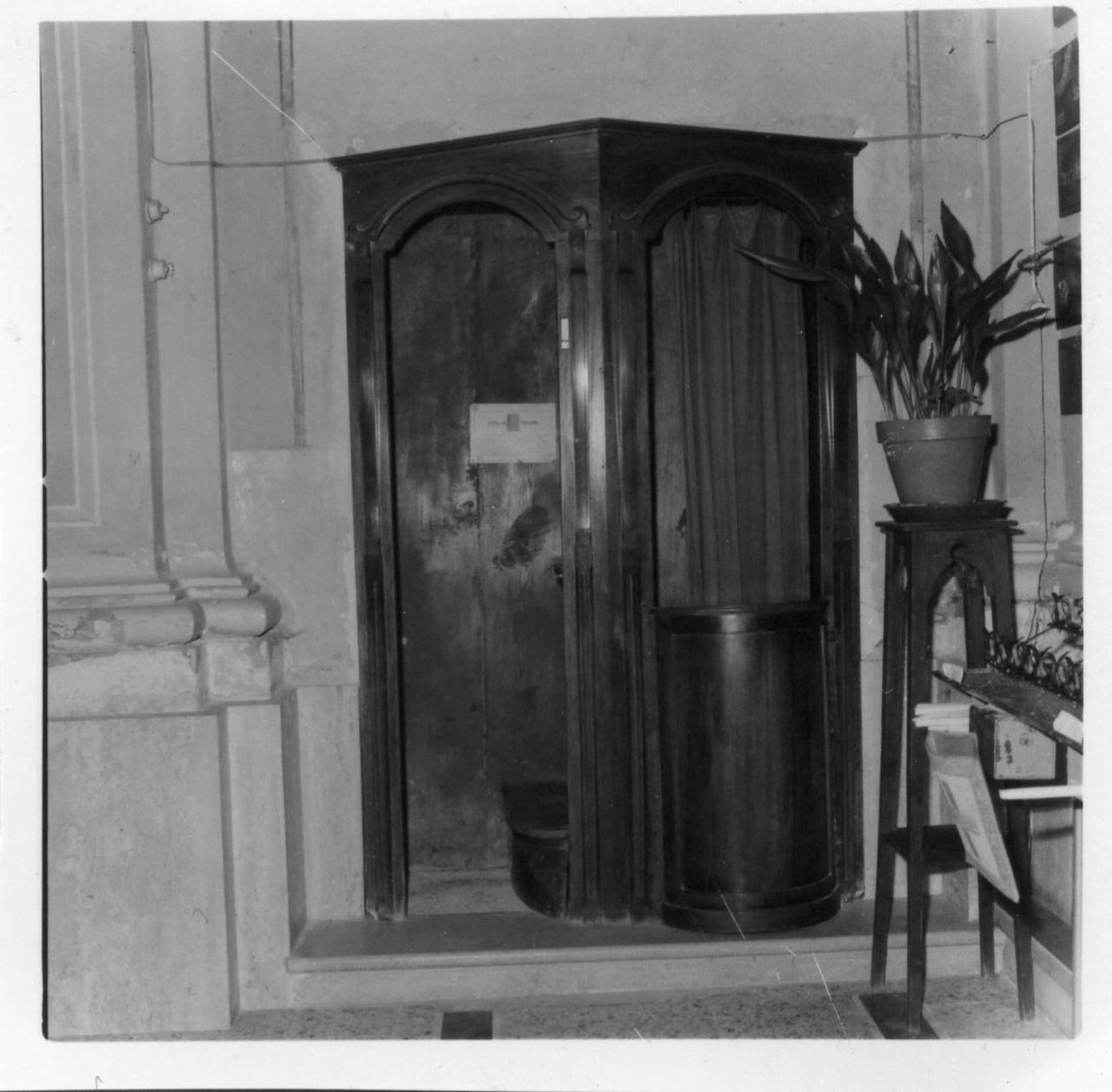 confessionale, serie - bottega modenese (seconda metà sec. XIX)