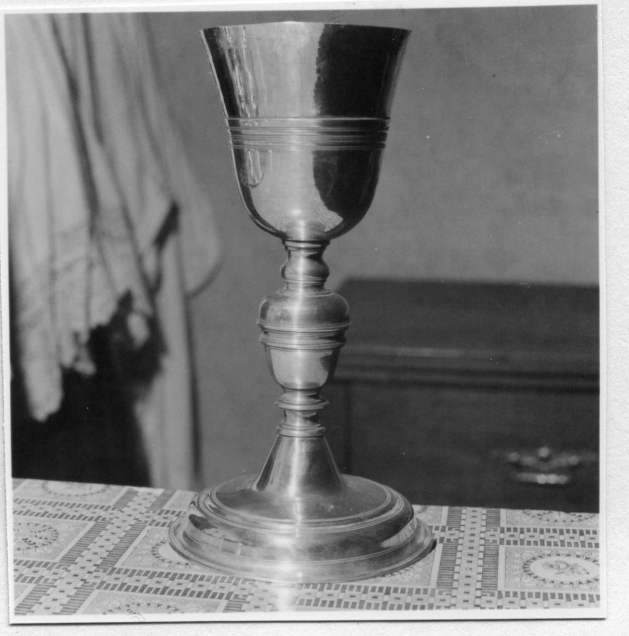 calice - bottega emiliana (inizio sec. XVIII)