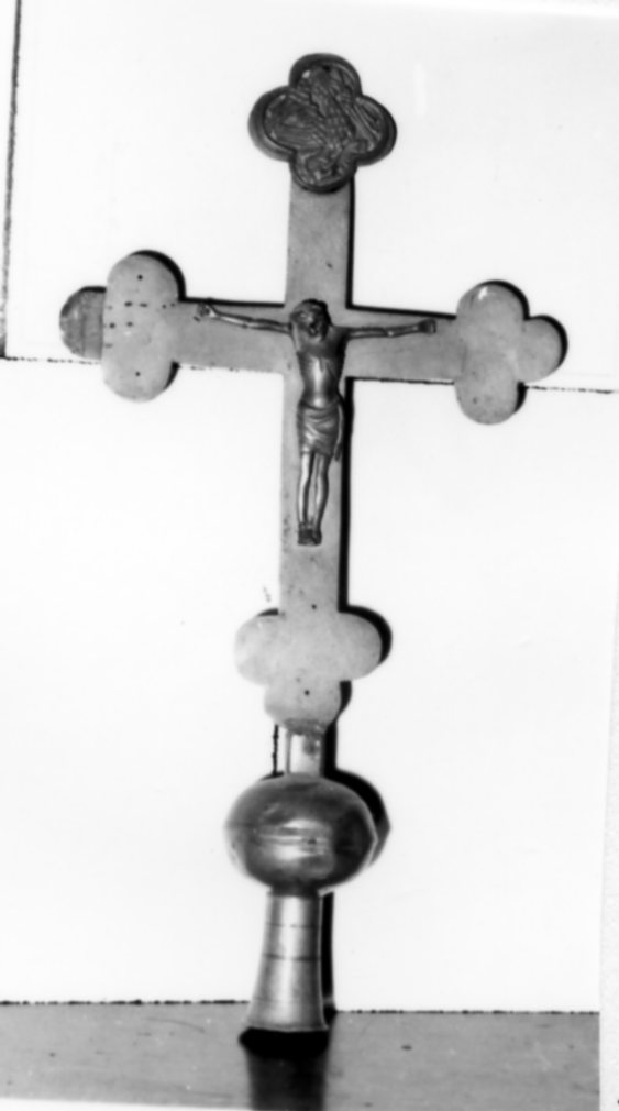 Cristo crocifisso (croce processionale) - bottega Europa nord-occidentale (fine sec. XVI)
