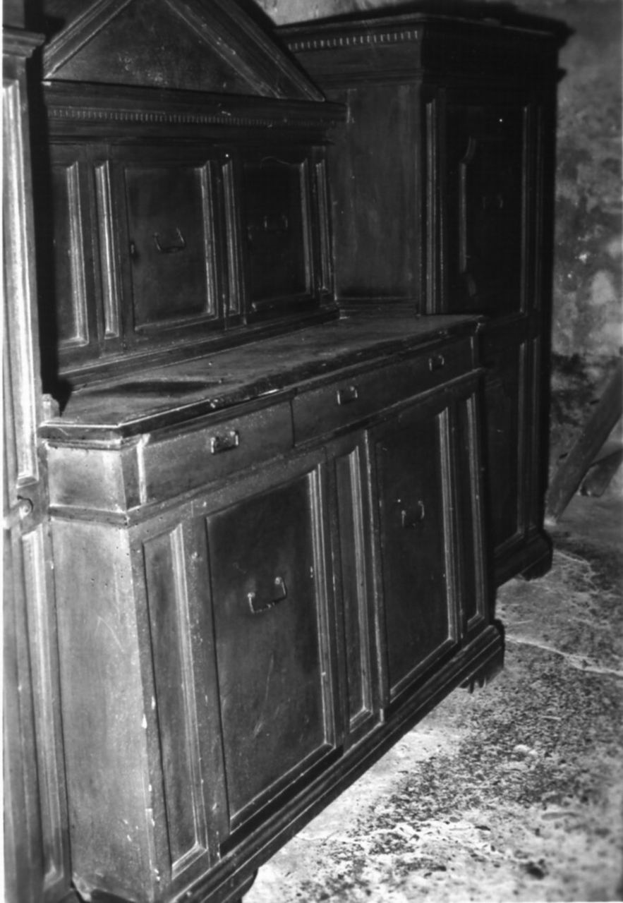 mobile da sacrestia - bottega emiliana (inizio sec. XVIII)