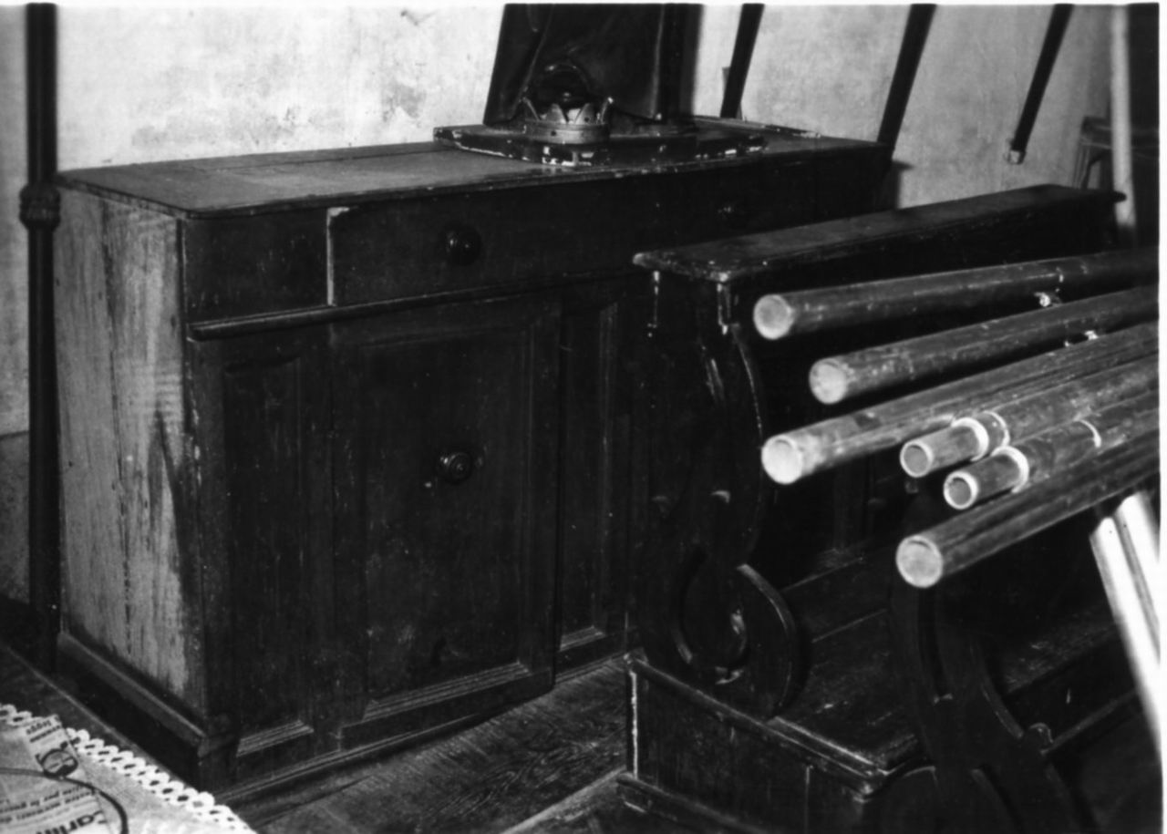 cassettone - bottega modenese (inizio sec. XVIII)