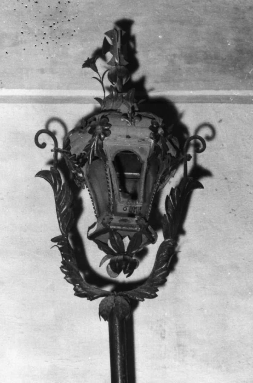 lanterna processionale, serie - bottega modenese (metà sec. XIX)